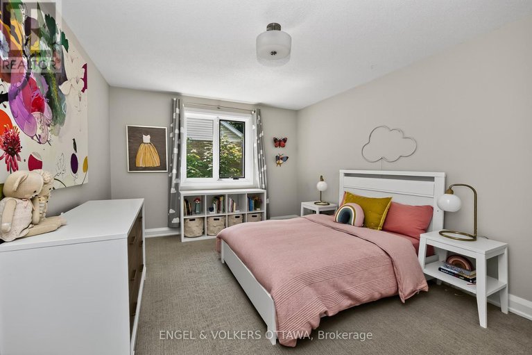 28849815/316-fairmont-avenue/civic-hospital/ottawa/ontario/K1Y1Y8_26