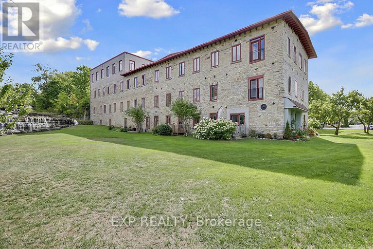 29241125/503-1-rosamond-street-e/almonte/mississippi-mills/ontario/K0A1A0_39