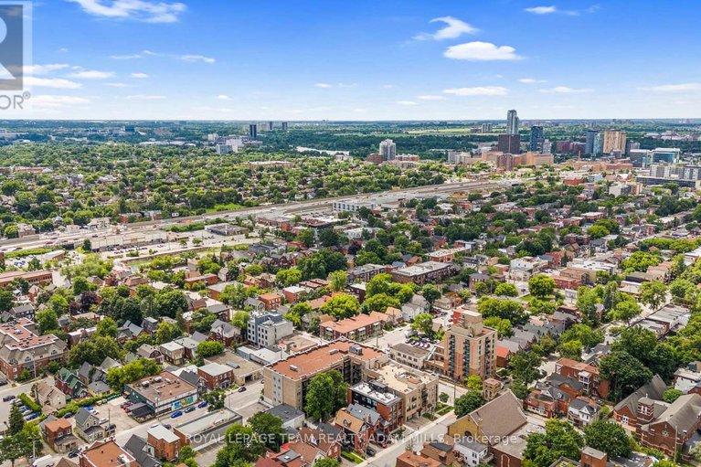 28652472/408-429-kent-street/ottawa-centre/ottawa/ontario/K2P1B5_40