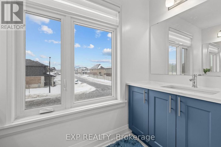 29386687/732-chorus-drive/riverside-southgloucester-glen/ottawa/ontario/K4M0L8_29