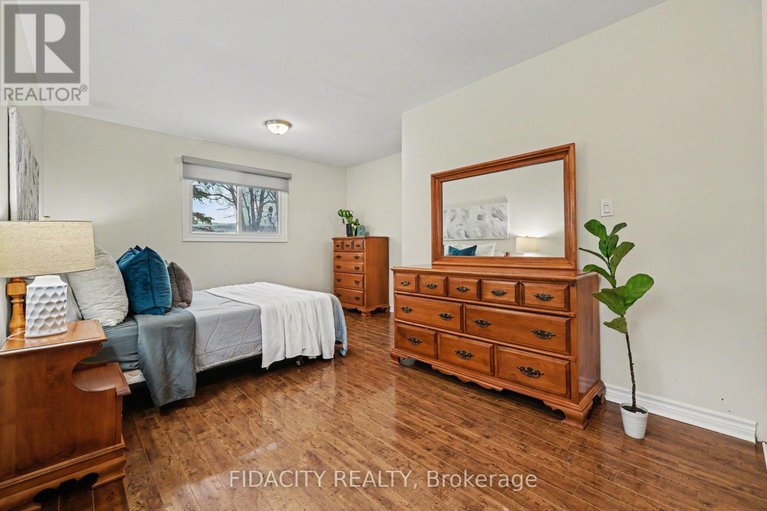 29399731/53-morton-drive/glencairnhazeldean/ottawa/ontario/K2L1W9_19