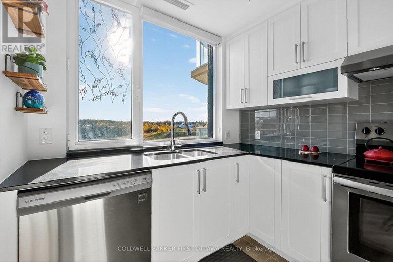 29039698/602-200-inlet-private/chatelaine-village/ottawa/ontario/K4A5H3_18