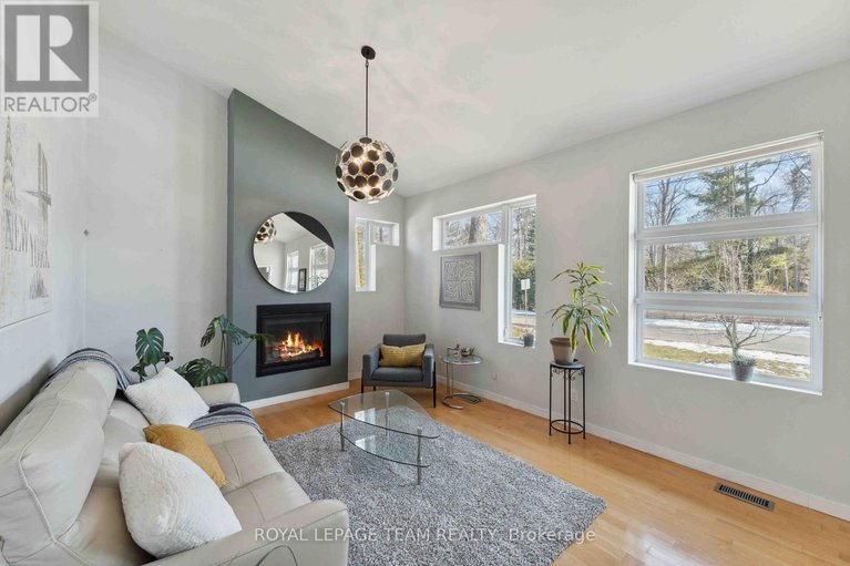 28492503/9-burnbank-street/grenfell-glen/ottawa/ontario/K2G0H2_16