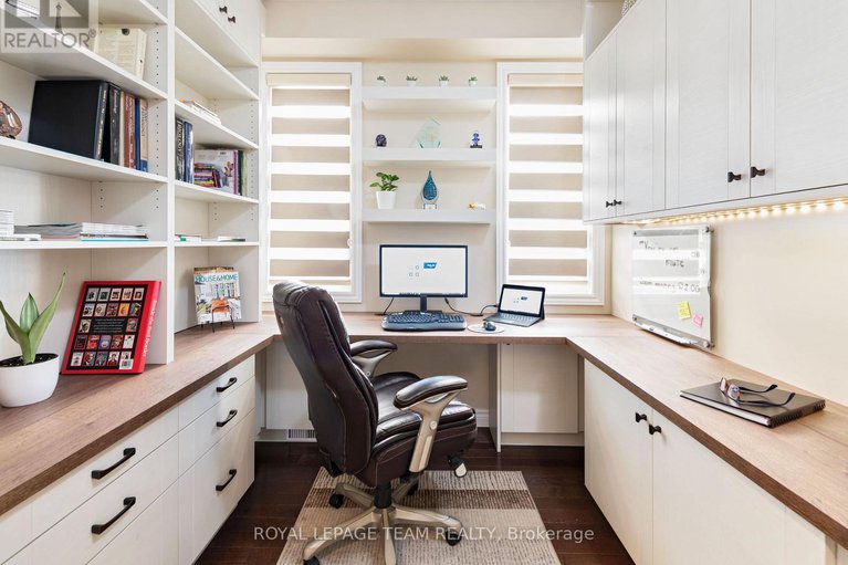 28510374/3519-woodroffe-avenue/strandherd/ottawa/ontario/K2G7A7_8