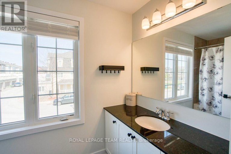 29655094/129-maestro-avenue/stittsville-north/ottawa/ontario/K2S0V4_25