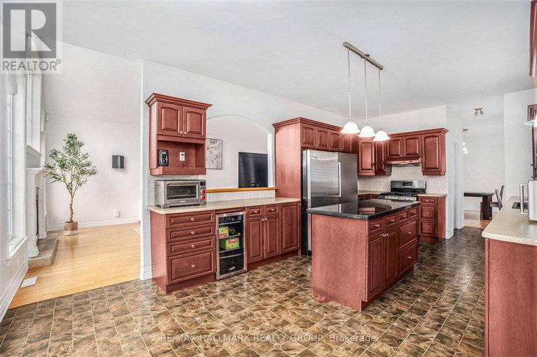 28365245/49-de-la-rive-promenade/embrun/russell/ontario/K0A1W0_12