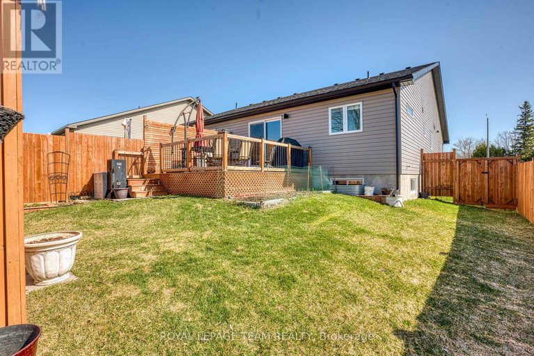 28222436/301-napier-court-nw/almonte/mississippi-mills/ontario/K0A1A0_21