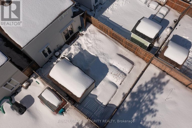 29413883/1097-moselle-crescent/convent-glen/ottawa/ontario/K1C2S8_40