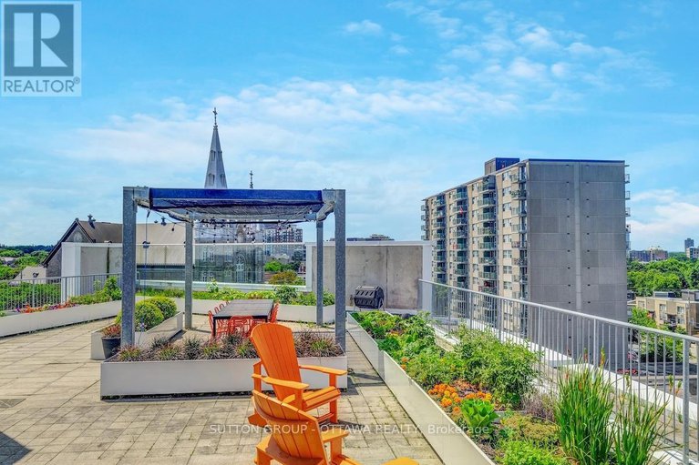 28581722/308-1000-wellington-street-w/hintonburg/ottawa/ontario/K1Y2X9_28