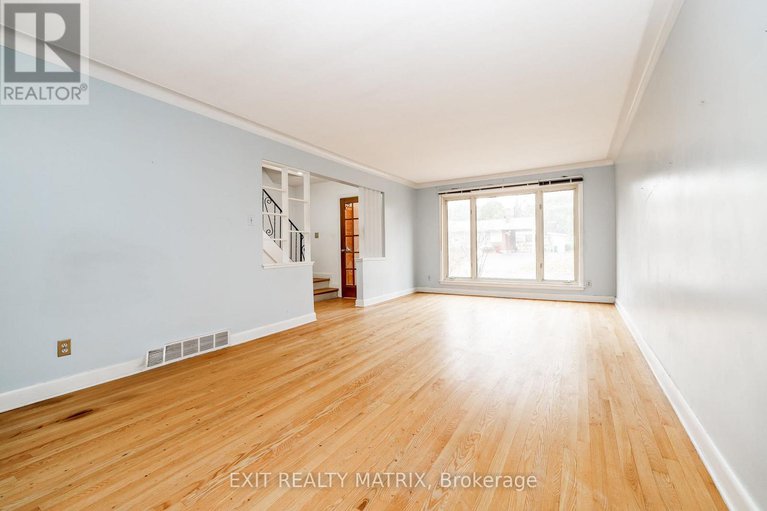 29077893/426-apple-tree-lane/viscount-alexander-park/ottawa/ontario/K1K2R6_10