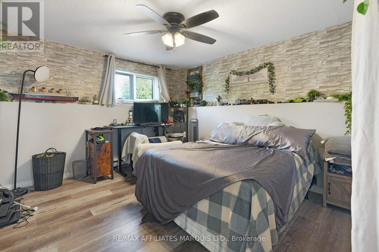 29034285/21-ste-therese-boulevard/embrun/russell/ontario/K0A1W0_30