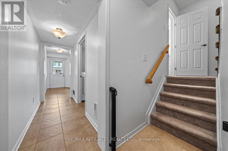 28223631/1028-pampero-crescent/stittsville-north/ottawa/ontario/K2S0N4_8