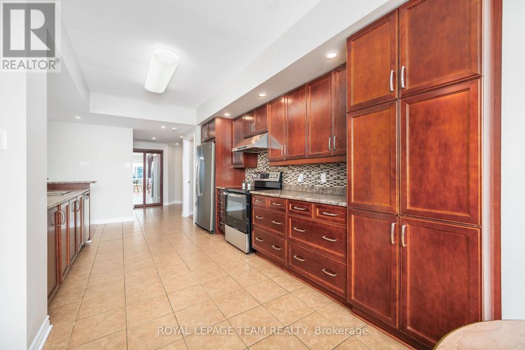 29333702/1704-200-rideau-street/sandy-hill/ottawa/ontario/K1N5Y1_15