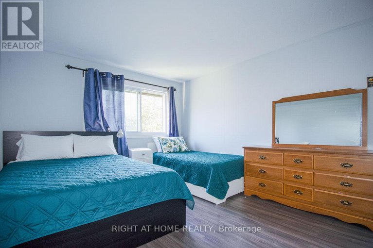 28927993/53-2640-draper-avenue/redwood-park/ottawa/ontario/K2H8V3_5