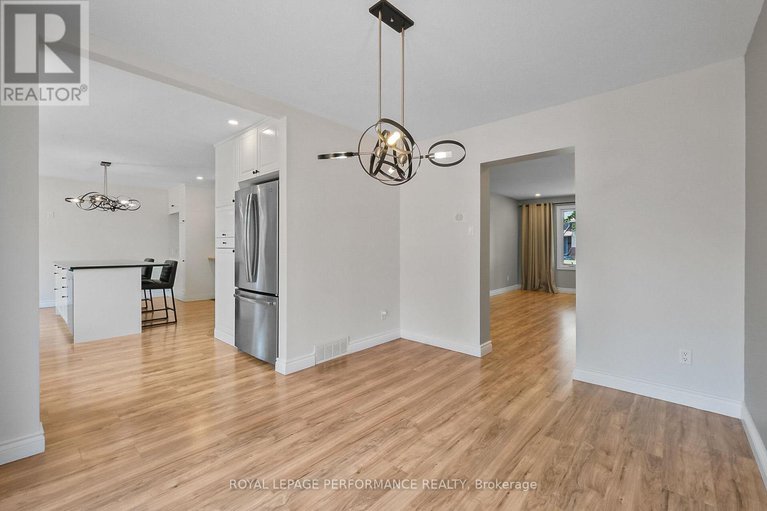 28853085/775-de-salaberry-street/beacon-hill-north/ottawa/ontario/K1J6Y5_10