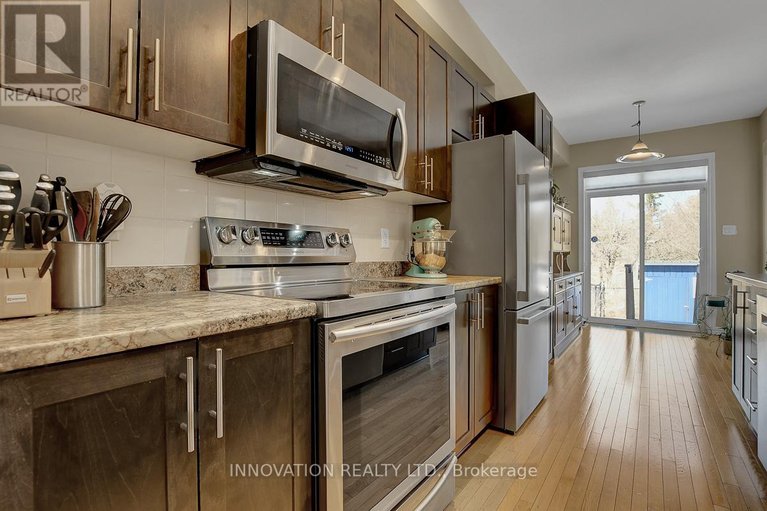 29652349/459-foxhall-way/bridlewood/ottawa/ontario/K2M0G2_12