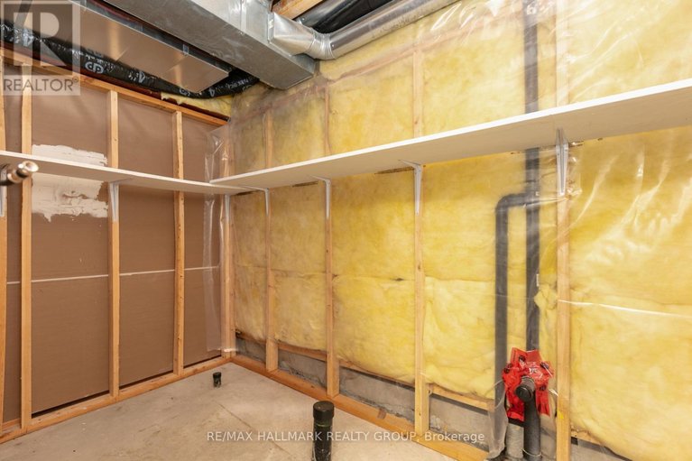 29454598/4120-kelly-farm-drive/blossom-parkkemp-parkfindlay-creek/ottawa/ontario/K1T4J2_27