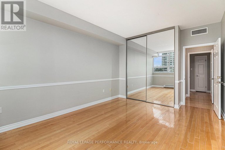 29115346/301-1480-riverside-drive/riverview-park/ottawa/ontario/K1G5H2_32