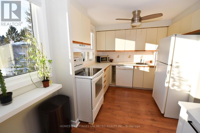 29410671/6750-b-jeanne-darc-boulevard-n/convent-glen-north/ottawa/ontario/K1C6E9_33