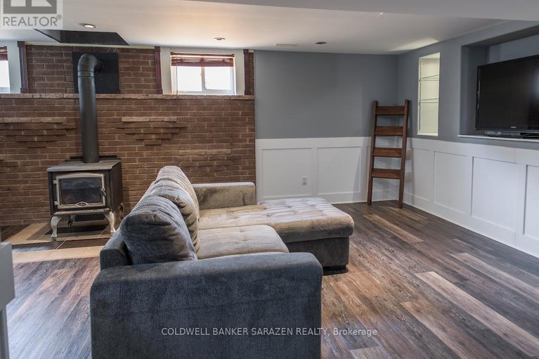 29261166/875-usborne-street/mcnabbraeside-twps/mcnabbraeside/ontario/K0A1G0_12