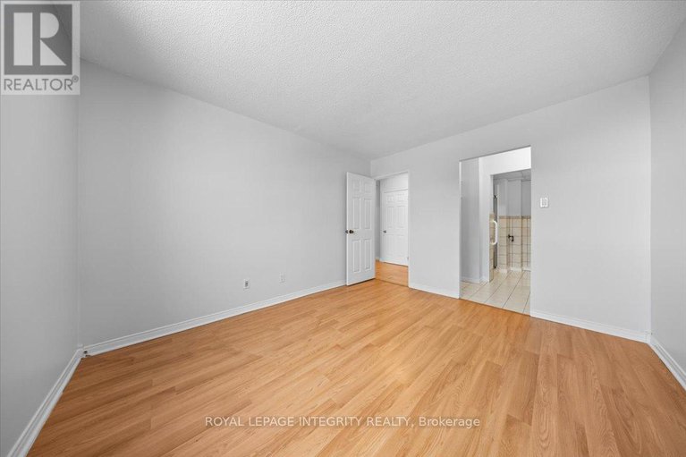 29336401/703-1190-richmond-road/woodroffe/ottawa/ontario/K2B8J3_18