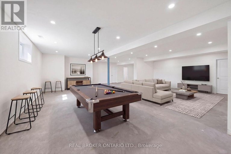 29670697/12-penny-lane/long-sault/south-stormont/ontario/K0C1P0_34