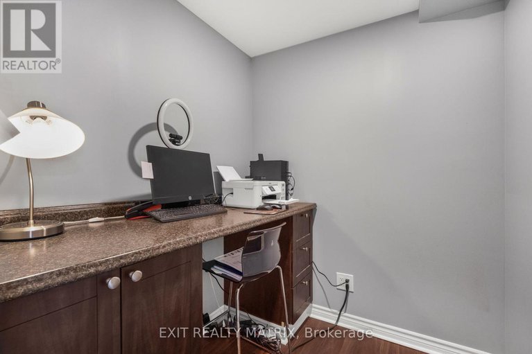 28734885/1836-arrowgrass-way/notting-hillsummerside/ottawa/ontario/K4A0H9_22