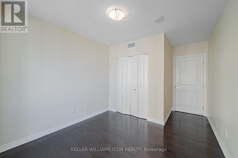 28671407/2209-195-besserer-street/sandy-hill/ottawa/ontario/K1N0B6_18