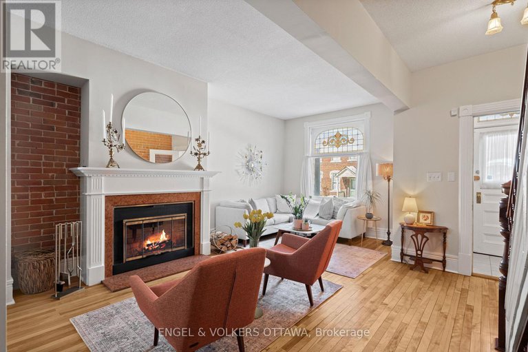 29393365/210-daly-avenue/sandy-hill/ottawa/ontario/K1N6G2_4