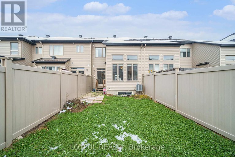 29114743/336-rainrock-crescent/mer-bleuebradley-estatesanderson-park/ottawa/ontario/K1W0J6_20