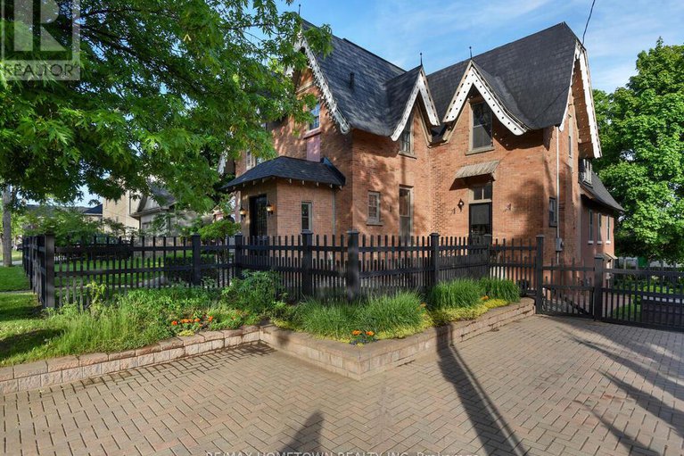 28267854/157-dibble-street-w/prescott/prescott/ontario/K0E1T0_3