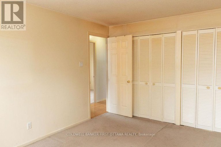 29148013/57-benlea-drive/tanglewood/ottawa/ontario/K2G4A3_12