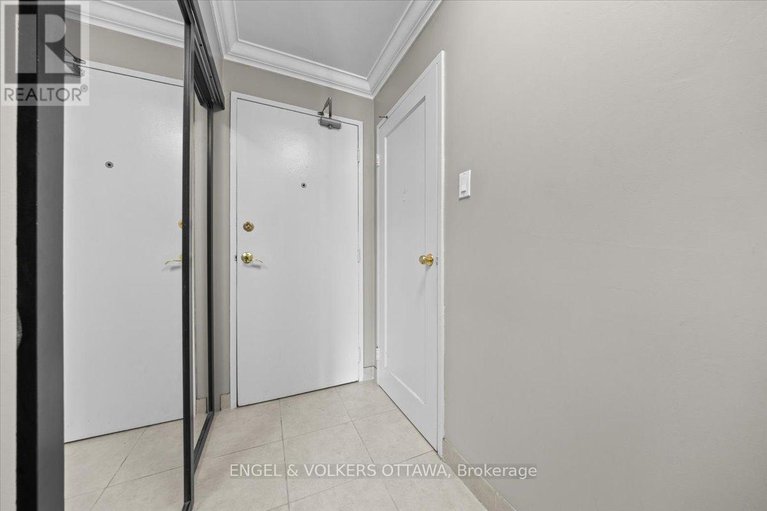 28444359/908-158a-mcarthur-avenue-e/vanier/ottawa/ontario/K1L7E7_2