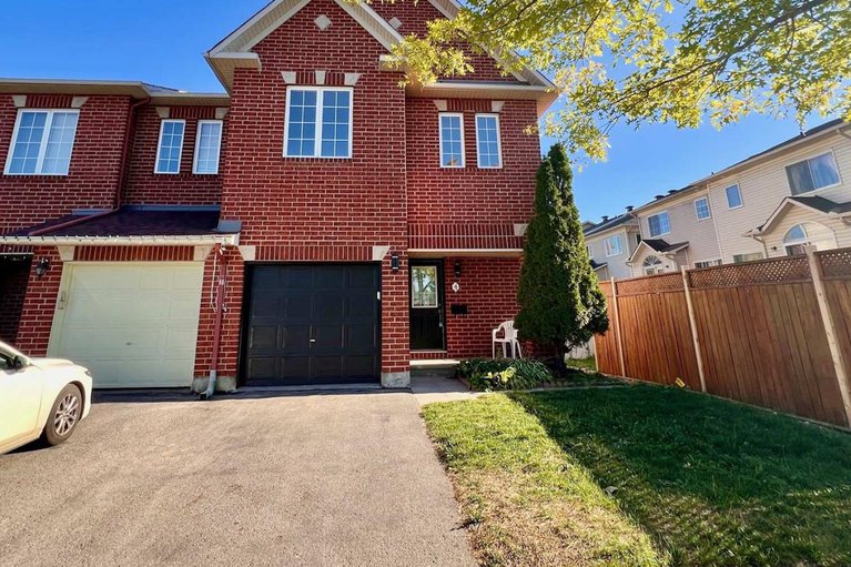 28929398/4-valemont-st-street/barrhaven-east/ottawa/ontario/K2G6W2_1