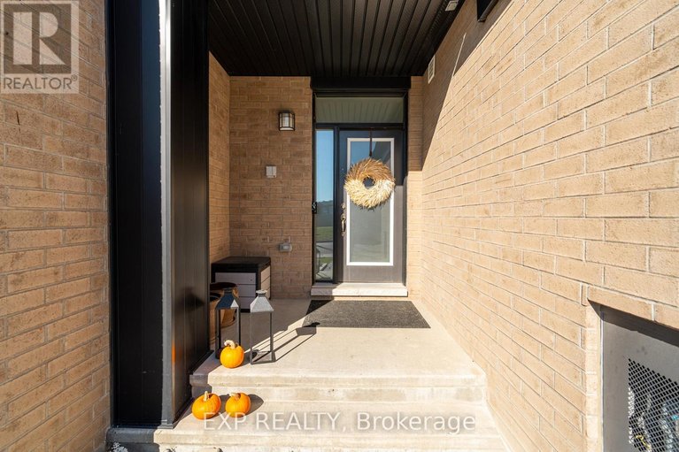 29527495/177-longworth-avenue/leitrim/ottawa/ontario/K1T0T2_33