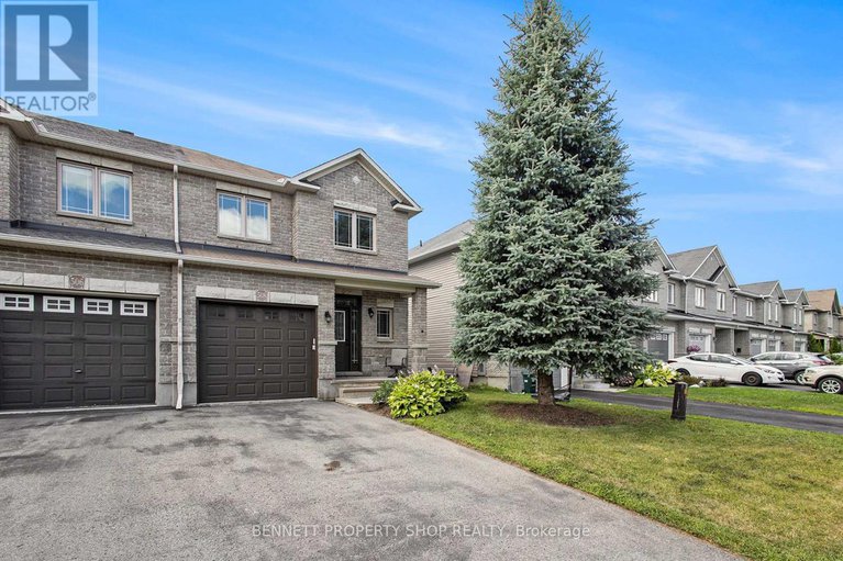 28650967/508-pepperville-crescent/emerald-meadowstrailwest/ottawa/ontario/K2M0E3_2