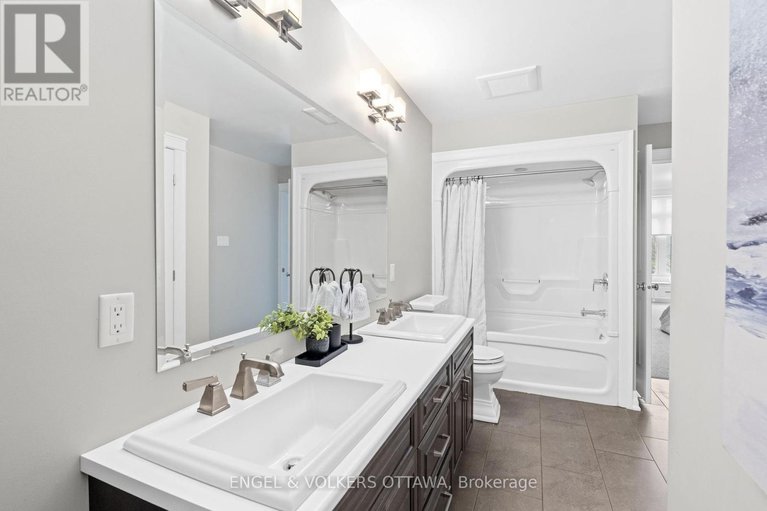 28267888/450-lockmaster-crescent/manotick-village-manotick-estates/ottawa/ontario/K4M1L9_40