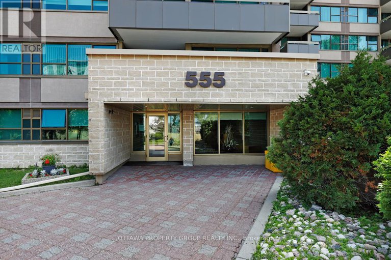 29078374/913-555-brittany-drive/viscount-alexander-park/ottawa/ontario/K1K4C5_2