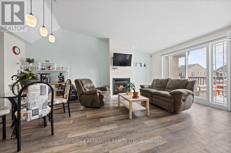 28420174/407-201-eliot-street/town-of-rockland/clarence-rockland/ontario/K4K0G4_14