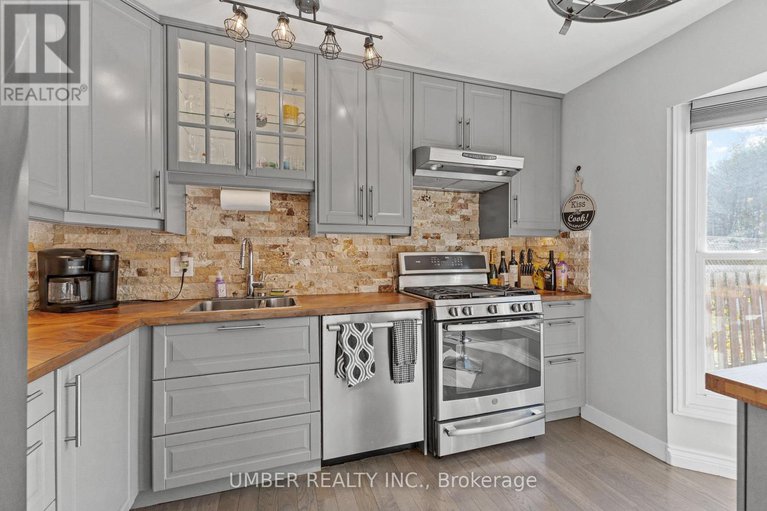 28981486/1130-st-emmanuel-terrace/convent-glen-north/ottawa/ontario/K1C2J7_19