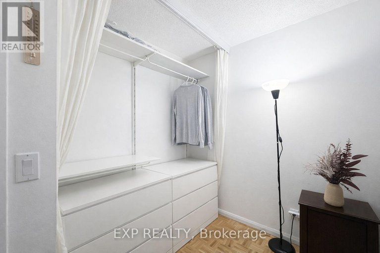 29411880/705-475-laurier-avenue-w/ottawa-centre/ottawa/ontario/K1R7X1_11