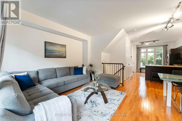 28587962/32-799-montreal-road/cfb-rockcliffe-and-area/ottawa/ontario/K1K0S9_6