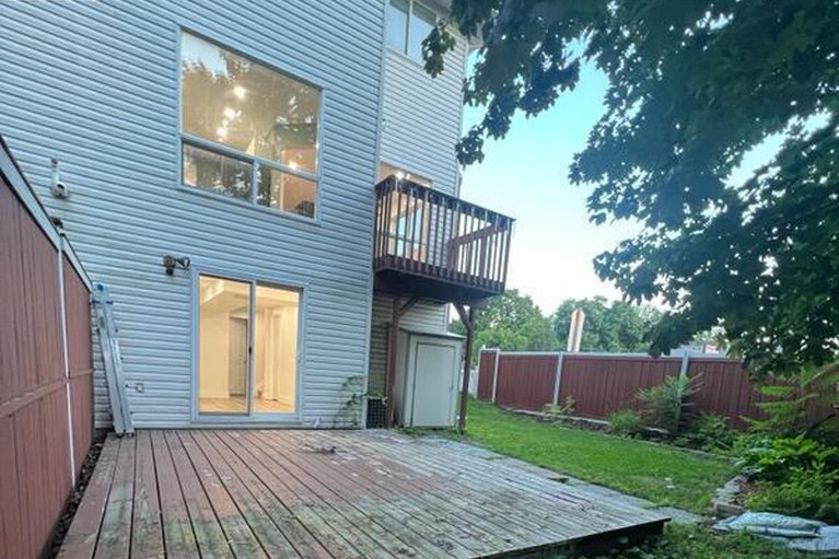 29378273/37-riverbank-court/stittsville-central/ottawa/ontario/K2S1V7_31