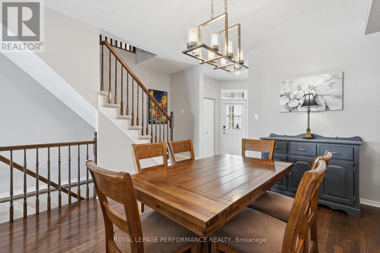 29611757/112-jade-street/town-of-rockland/clarence-rockland/ontario/K4K0C8_8