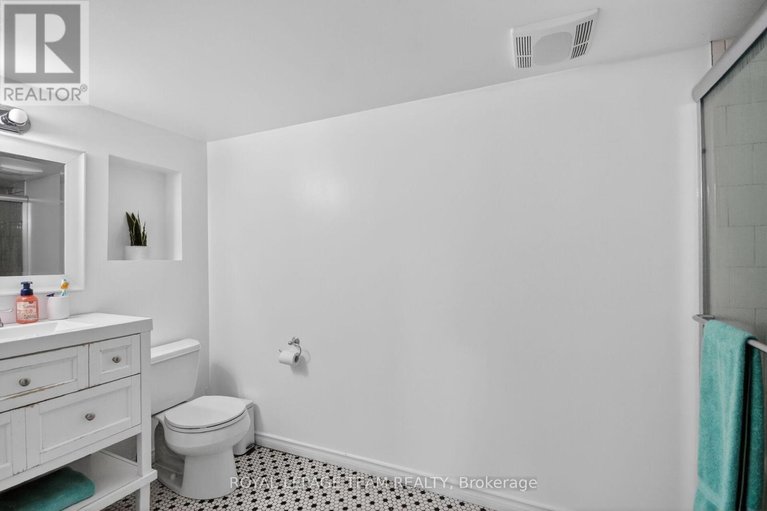 29647827/109-stonewalk-drive/north-grenville-twp-kemptville-south/north-grenville/ontario/K0G1J0_35