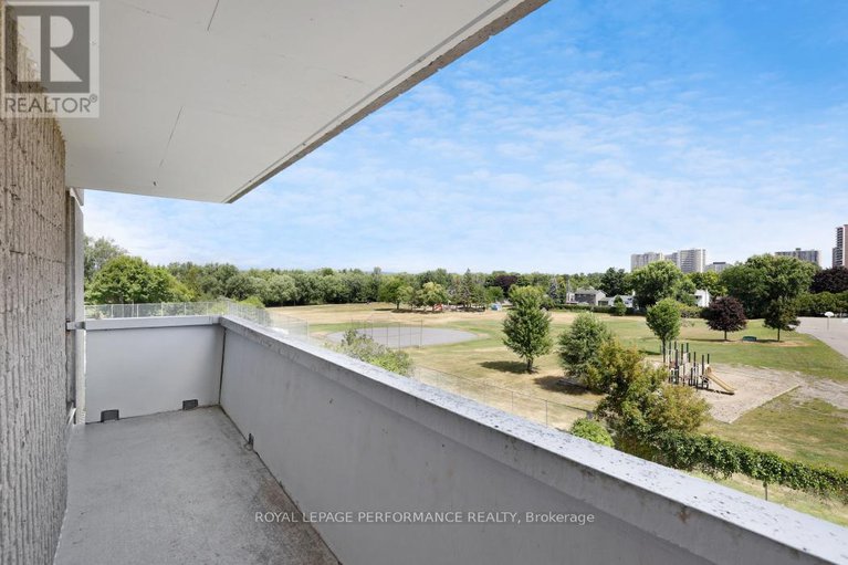28783237/301-2625-regina-street/britannia/ottawa/ontario/K2B5W8_18