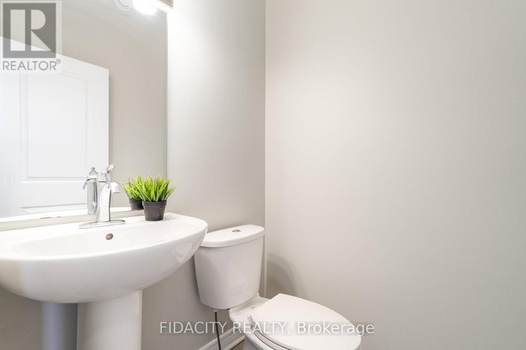 28939725/508-bulat-court/stittsville-north/ottawa/ontario/K2S0X6_12