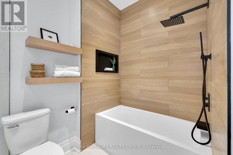 29068971/7-bachman-terrace/katimavik/ottawa/ontario/K2L1W2_30