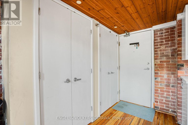 28696137/206-589-rideau-street/lower-town/ottawa/ontario/K1N6A1_9