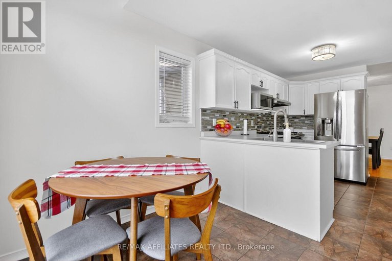 29163321/137-lilibet-crescent/ellwood/ottawa/ontario/K1V2A1_22